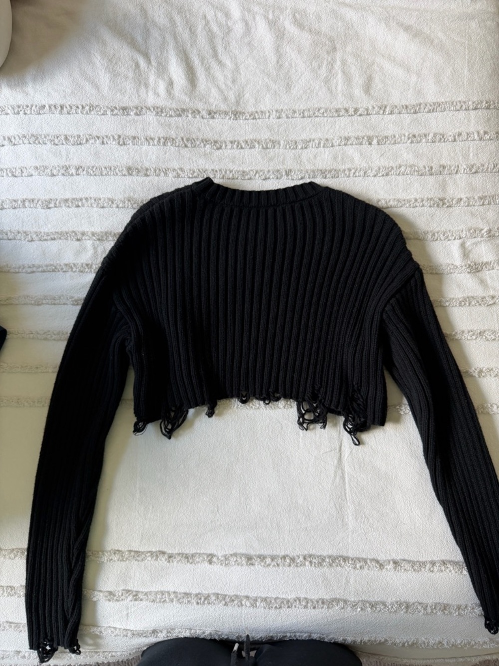 ZARA Charcoal Ribbed Cropped Sweater - Picture 2 of 3